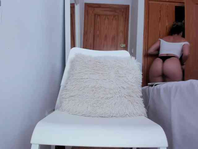 NiaStone