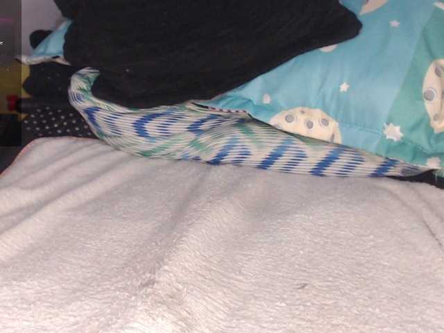 karol-hot-sex's BongaCams show and profile