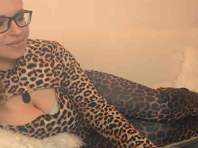 BlondeNicolet webcam