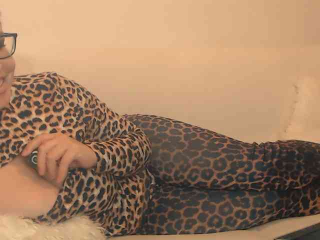 BlondeNicolet webcam