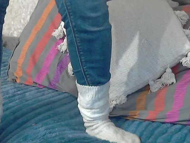 linaisabella's BongaCams show and profile