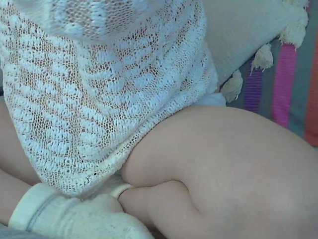 linaisabella's BongaCams show and profile