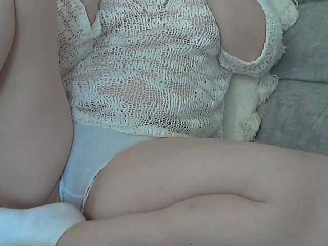 linaisabella's BongaCams show and profile