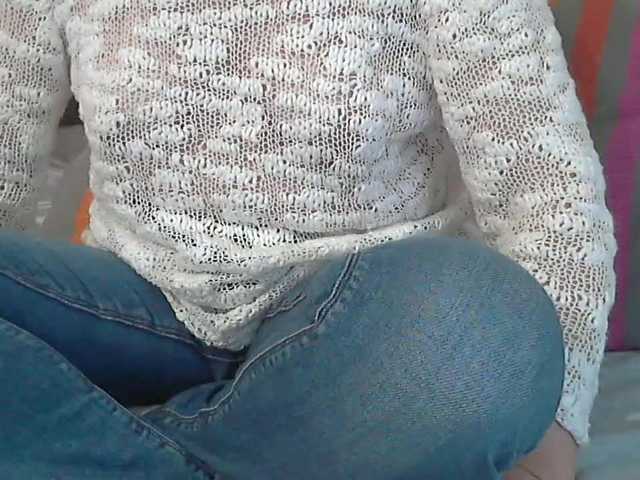 linaisabella's BongaCams show and profile