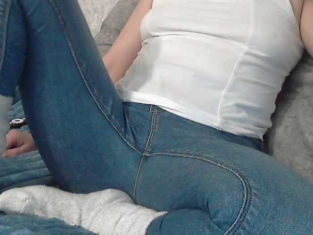 linaisabella's BongaCams show and profile