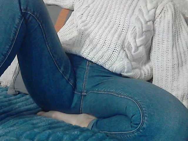 linaisabella's BongaCams show and profile