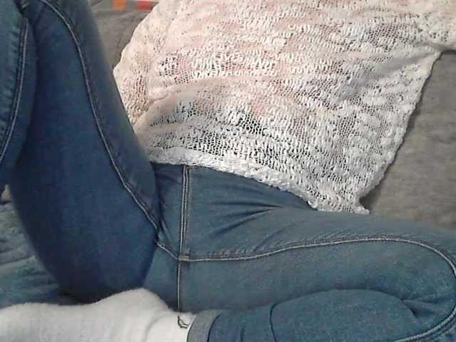 linaisabella's BongaCams show and profile