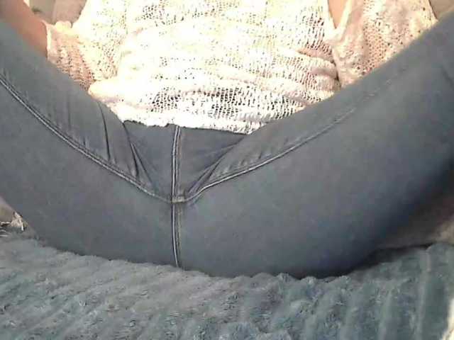 linaisabella's BongaCams show and profile