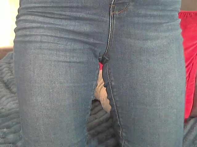 linaisabella's BongaCams show and profile