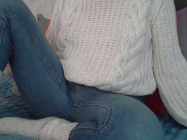 linaisabella's BongaCams show and profile