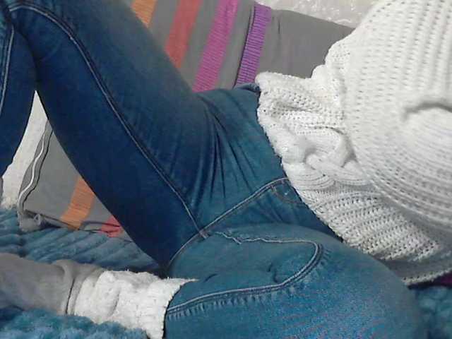 linaisabella's BongaCams show and profile