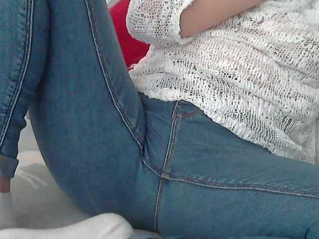 linaisabella's BongaCams show and profile