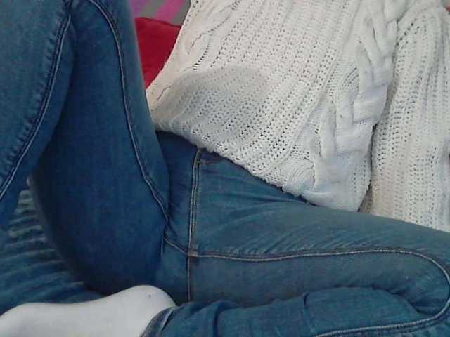 linaisabella's BongaCams show and profile