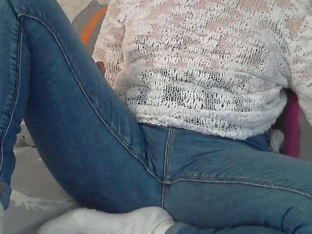 linaisabella's BongaCams show and profile