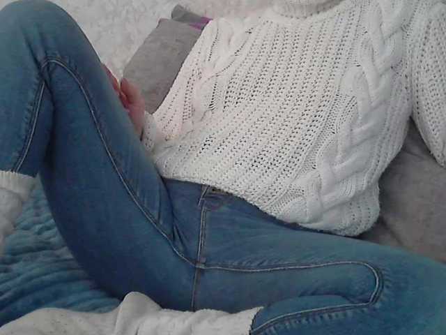 linaisabella's BongaCams show and profile