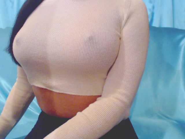 Ms-Mia's BongaCams show and profile