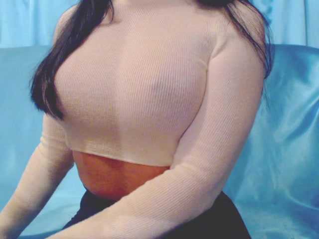 Ms-Mia's BongaCams show and profile