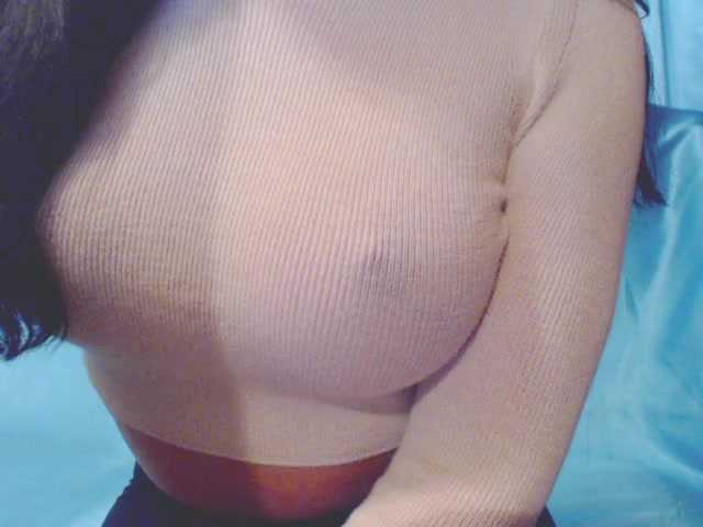 Ms-Mia's BongaCams show and profile