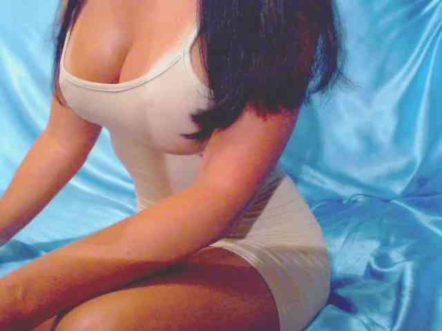 Ms_Mia webcam