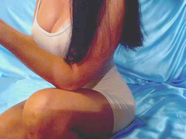 Ms_Mia webcam