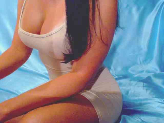 Ms_Mia webcam