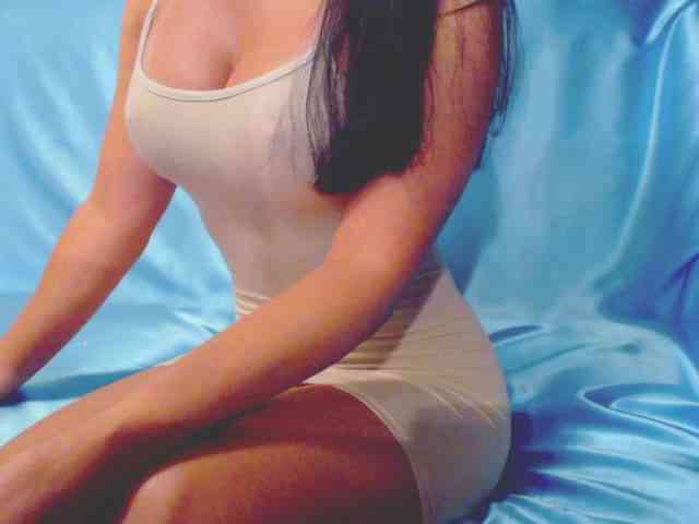 Ms_Mia webcam