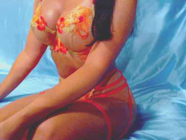 Ms_Mia webcam