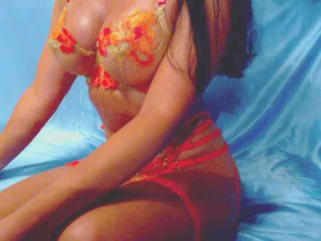 Ms_Mia webcam