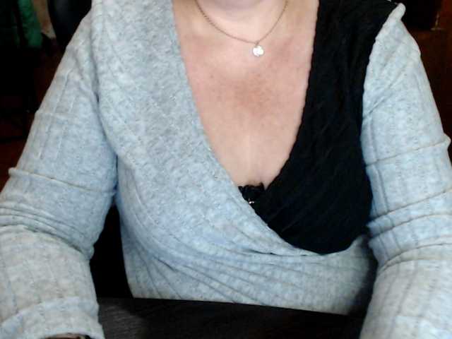 Alisa1917's BongaCams show and profile