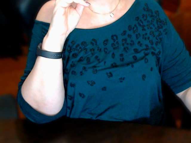 Alisa1917's BongaCams show and profile