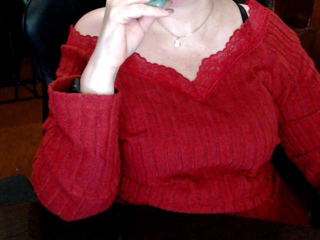 Alisa1917's BongaCams show and profile