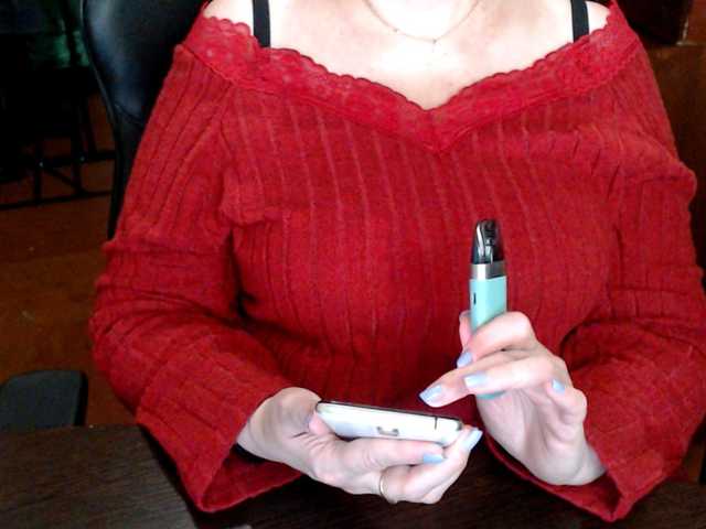 Alisa1917's BongaCams show and profile