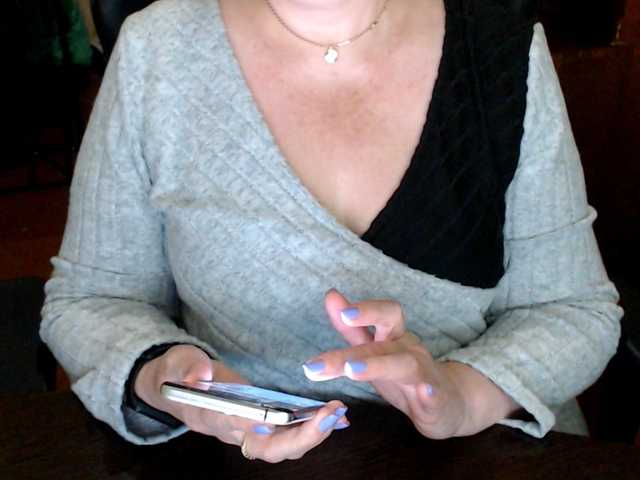 Alisa1917's BongaCams show and profile