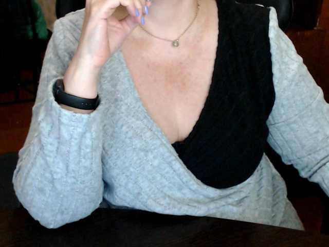 Alisa1917's BongaCams show and profile