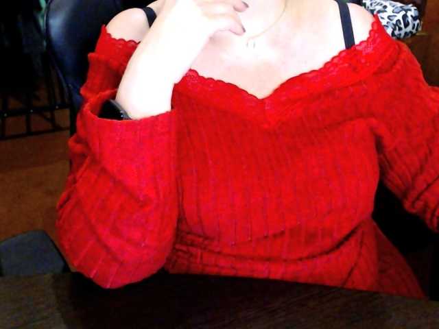 Alisa1917's BongaCams show and profile