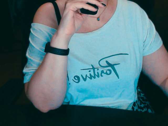 Alisa1917 webcam bongacams model stream image