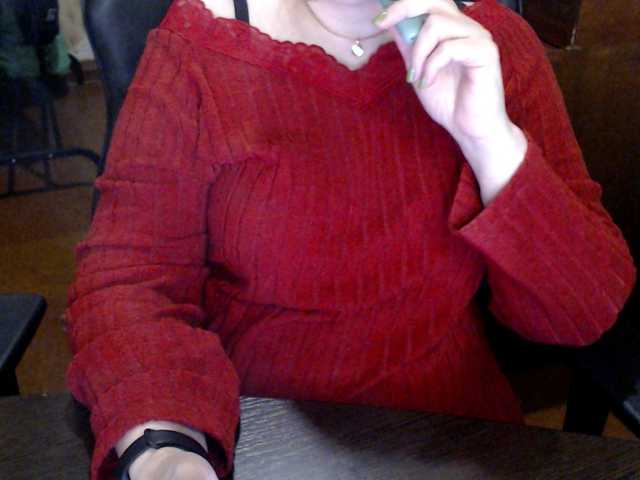 Alisa1917's BongaCams show and profile