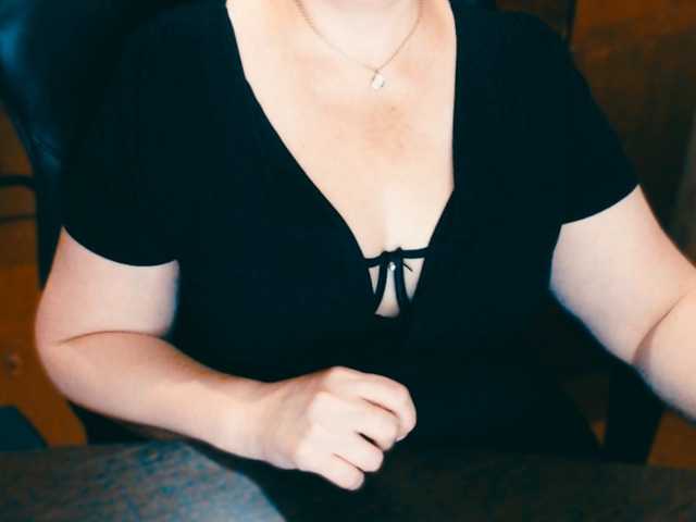 Alisa1917 webcam bongacams model stream image