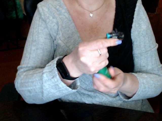 Alisa1917's BongaCams show and profile