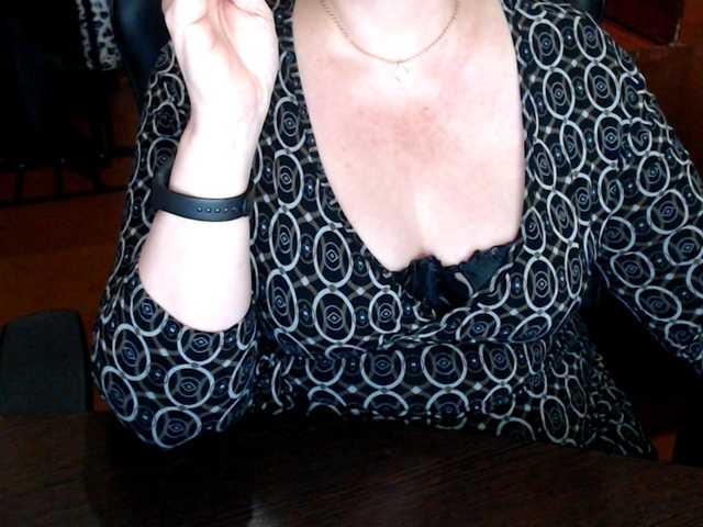 Alisa1917's BongaCams show and profile