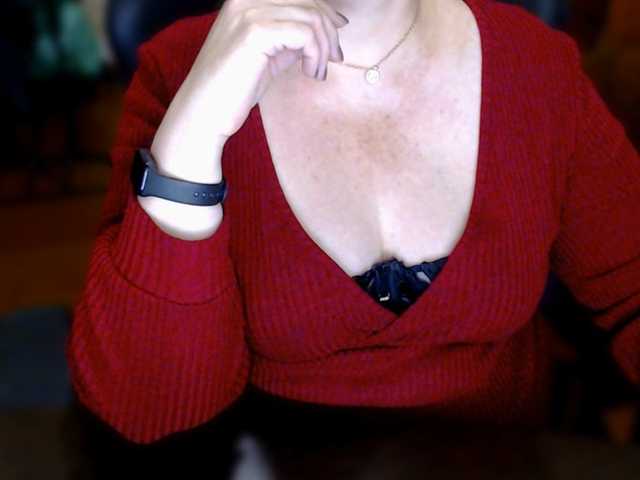 Alisa1917's BongaCams show and profile