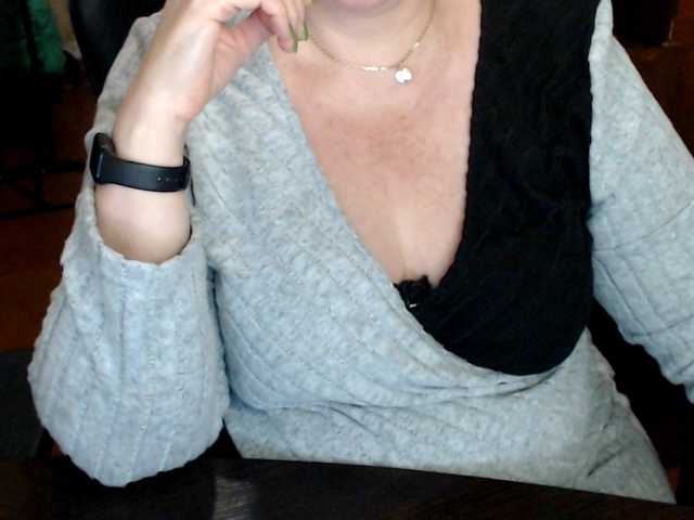 Alisa1917's BongaCams show and profile