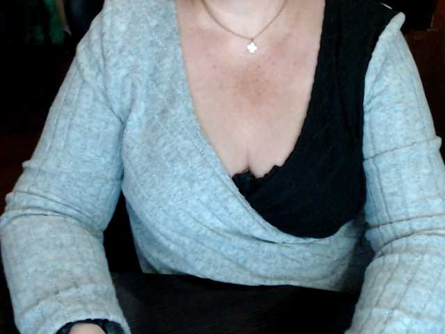 Alisa1917's BongaCams show and profile