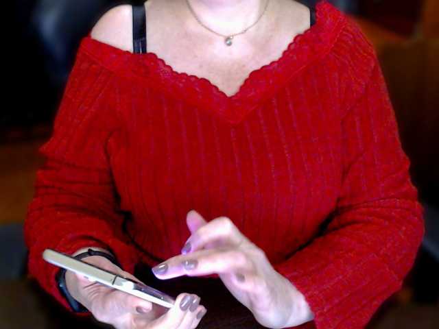 Alisa1917's BongaCams show and profile