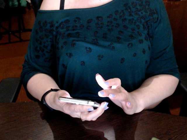 Alisa1917's BongaCams show and profile