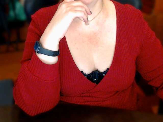 Alisa1917's BongaCams show and profile