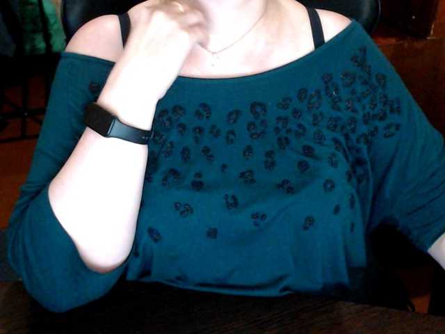 Alisa1917's BongaCams show and profile