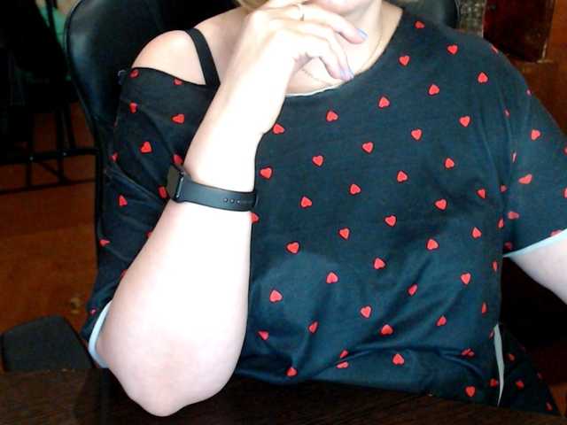 Alisa1917's BongaCams show and profile