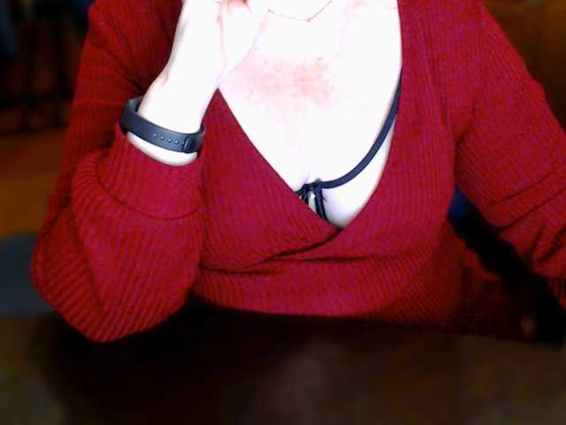 Alisa1917's BongaCams show and profile