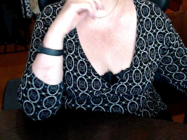 Alisa1917's BongaCams show and profile